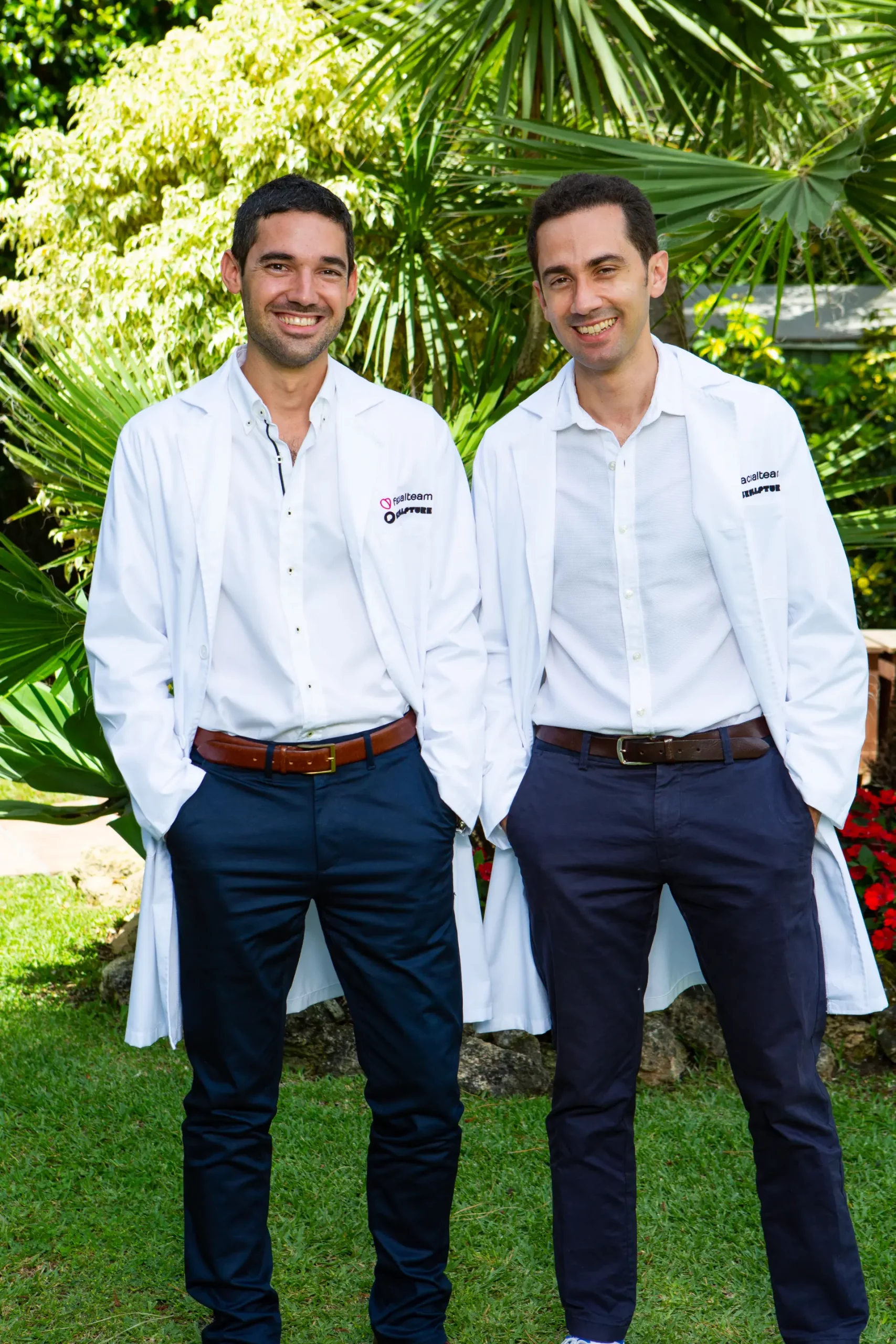 Facial Feminization Researchers Dr. Fermín Capitán and Dr. Miguel Perceval, specialized facial feminization scientists at Facialteam, a clinic for FFS surgery.